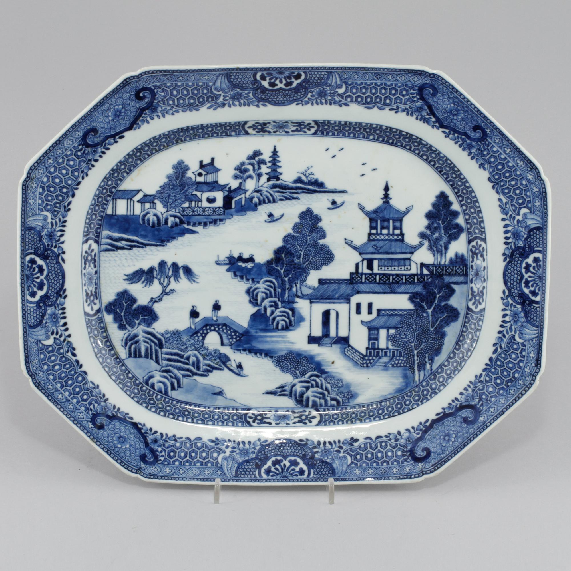 STEKFAT, porslin, Kina, 1700-tal.