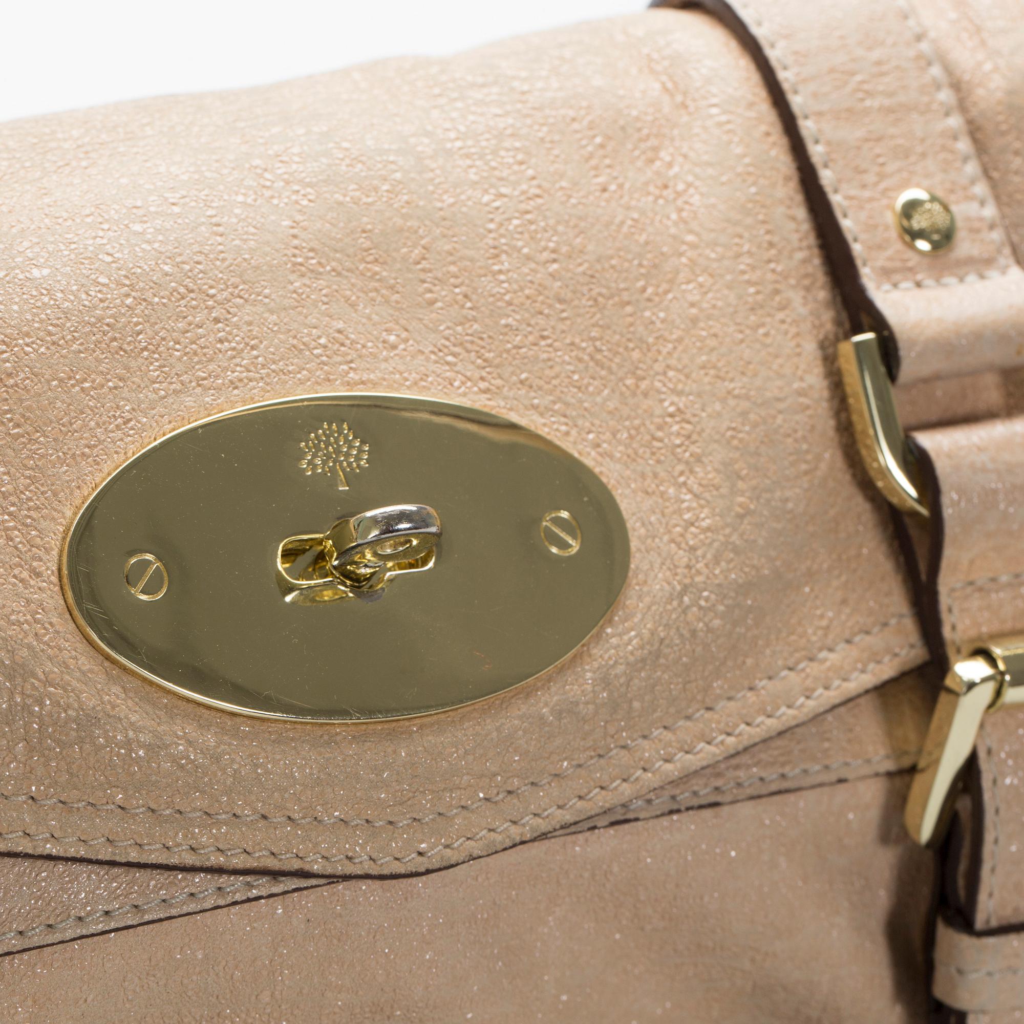 VÄSKA, "Alexa Shoulder Clutch", Mulberry.