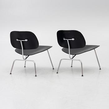 Charles & Ray Eames, Chairs, a pair, "DCM", Vitra, 2003.