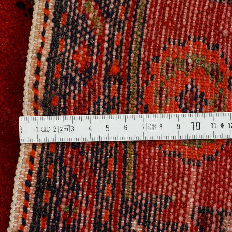 A rug, Old, Zaghe, ca 220 x 137 cm.
