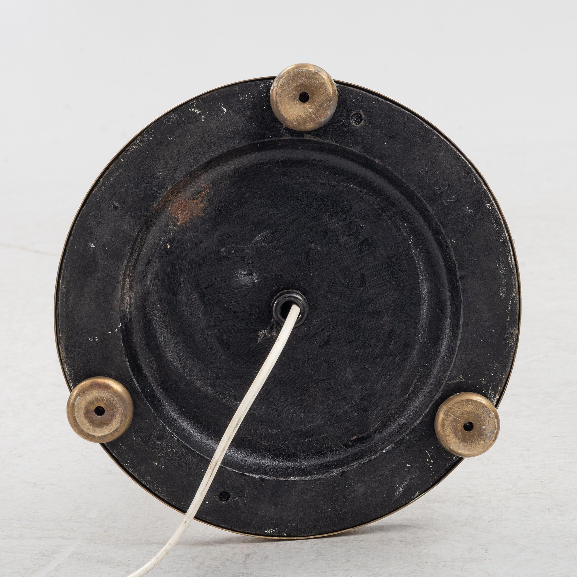 Á floor lamp, 1940s.