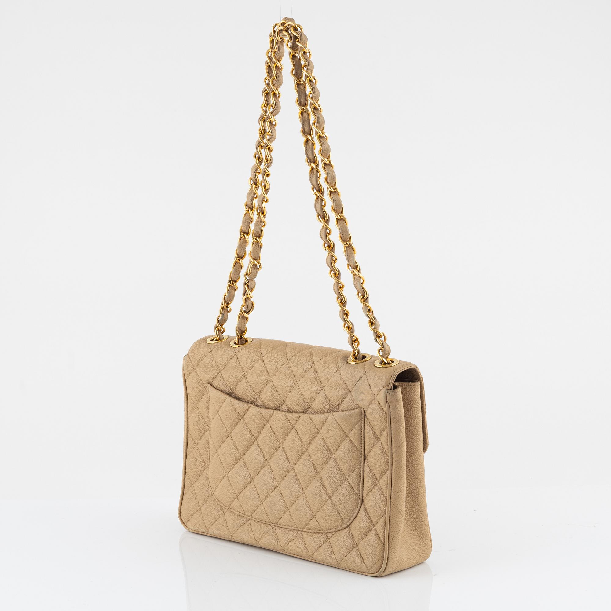 Chanel, väska, "Caviar Jumbo Classic Flap Bag", vintage.