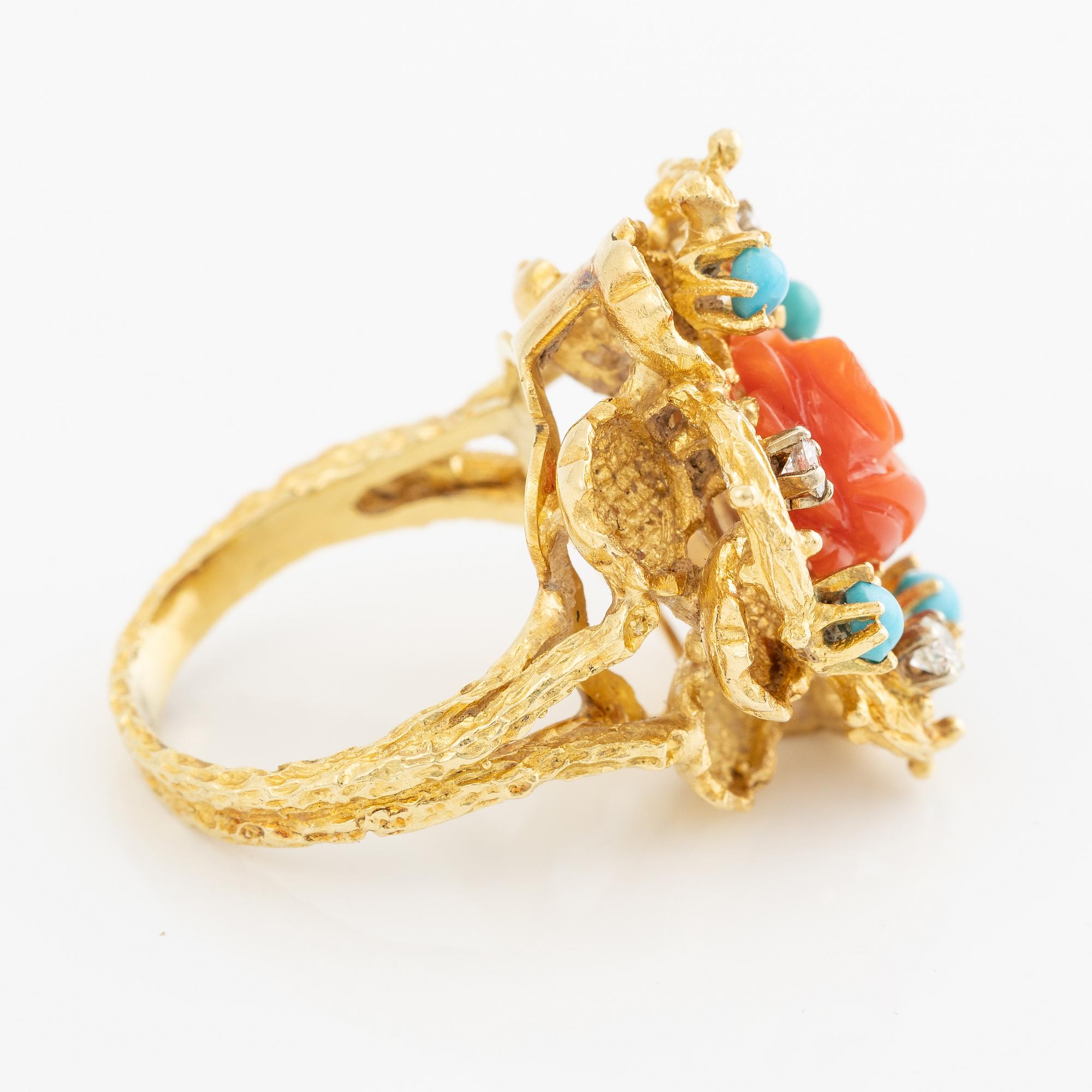 Ring, 18K gold with carved coral in the form of a rose, turquoise, and brilliant-cut diamonds.