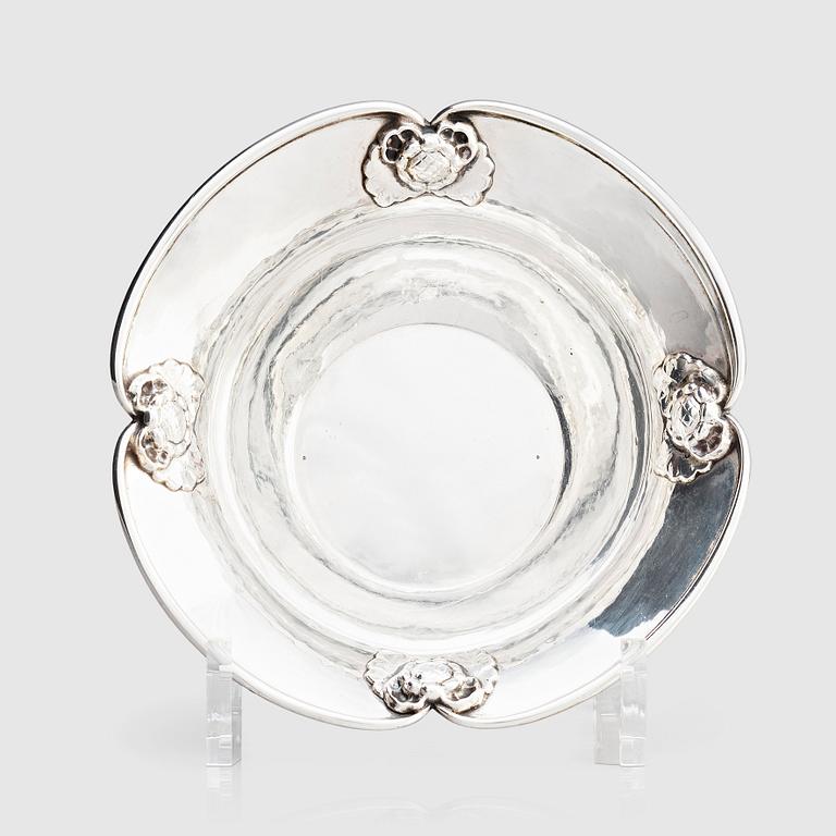 Georg Jensen, an 830/1000 silver bowl, Copenhagen 1918, Swedish importmarks GAB F, design nr 25.