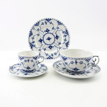 Service "Musselmalet Full Lace and Half Lace" approx. 40 pcs Royal Copenhagen, Denmark porcelain.