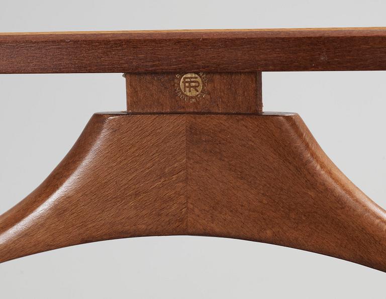 HERRBETJÄNT, FR Brevettato Italien. 1900-talets andra hälft.