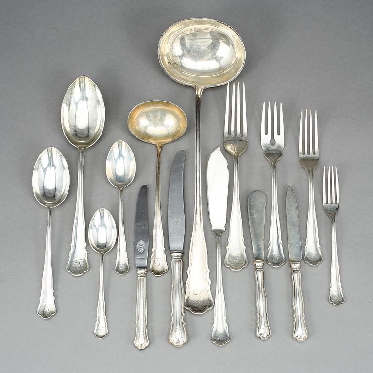 BESTICKSERVIS, 124 delar, silver, "Chippendale", bla K Andersson, Stockholm, 1928. Vikt ca 4403g.