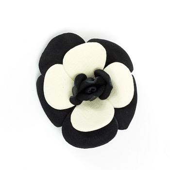 336. A brooch by Chanel.