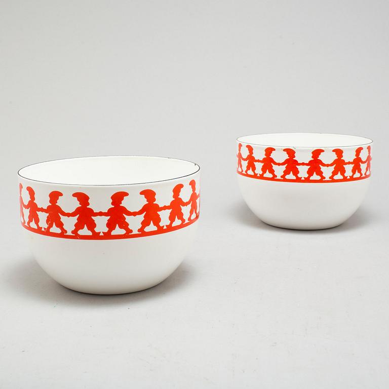 KAJ FRANCK, a pair of 1970's enamel bowls, Finel Arabia.