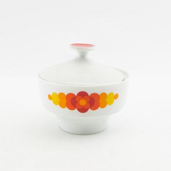 Service 16 pcs Eschenbad Germany second half of the 20th century porcelain.