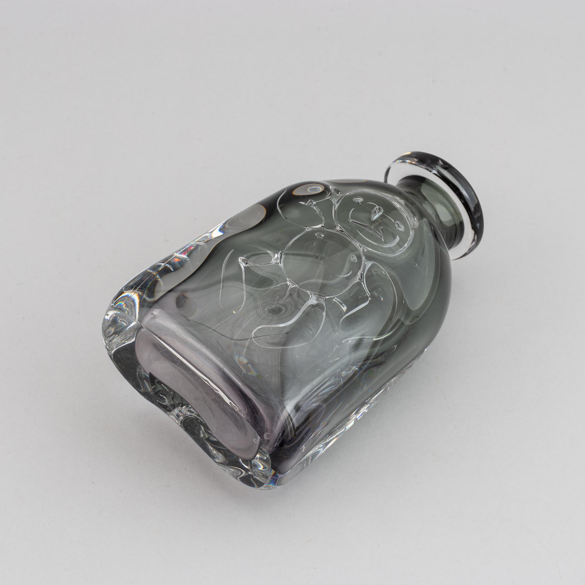 Bengt Edenfalk, vas, glas, Royal Krona. Signerad.