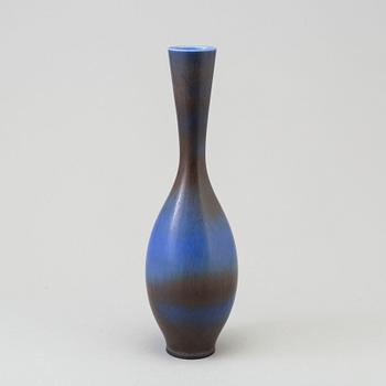 A Berndt Friberg stoneware vase, Gustavsberg studio 1962.