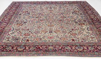 Carpet, Kirman, 350 x 268 cm.