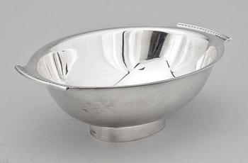 SKÅL, sterling silver, Vera Ferngren, GAB Stockholm 1964. Vikt 321 g.