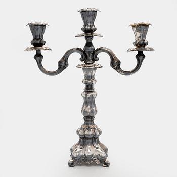 Kynttelikkö, hopea, Kultakeskus, Hämeenlinna 1990.