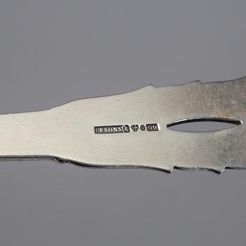 PARTI SILVERBESTICKDELAR, bland annat en soppslev GAB, Stockholm, 1907. Vikt ca 1175 g.