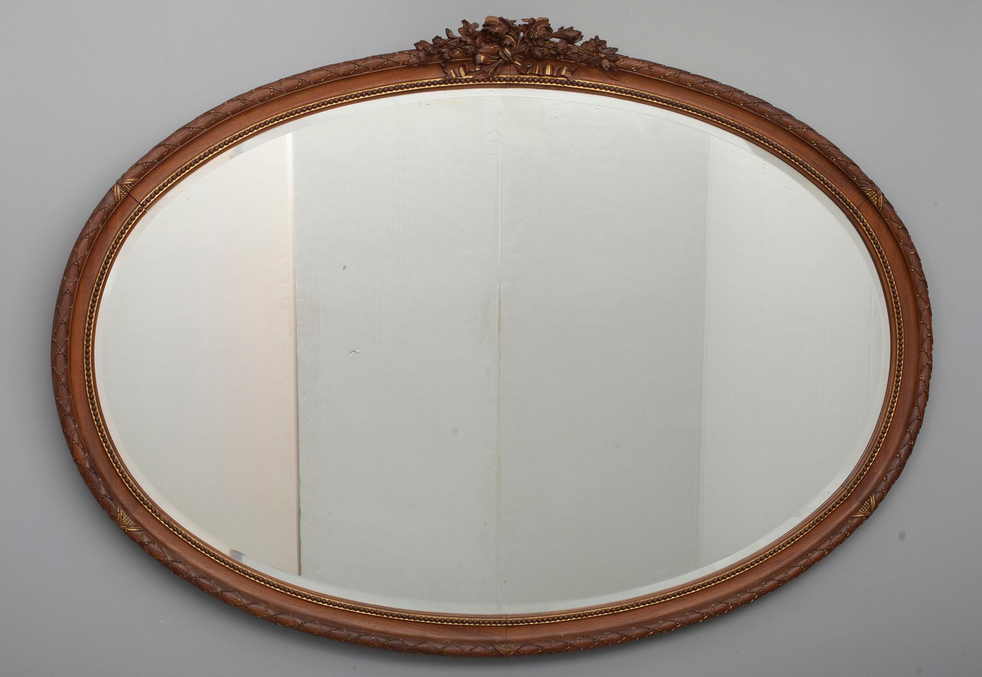SPEGEL, Louis XVI-stil, Frankrike 1900-talets början.