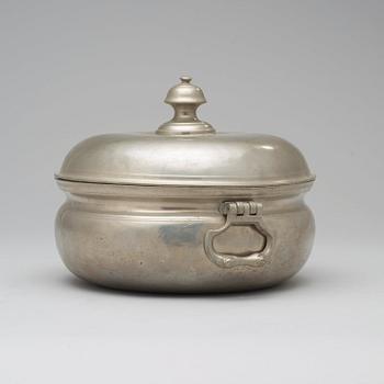 A pewter tureen with cover by S Weigang 1795.