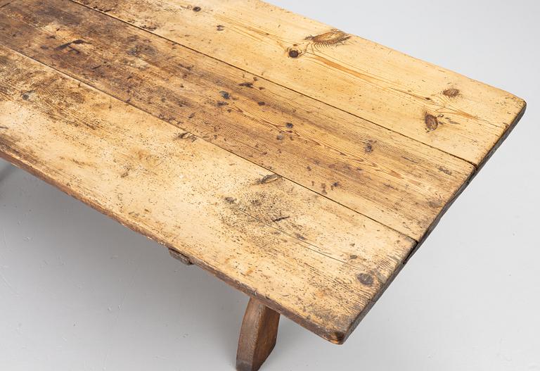 A pine table, 19th century.