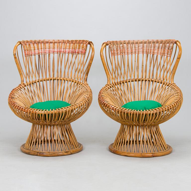 Franco Albini & Gino Colombini, a pair of 'Margherita' lounge chairs for Bonacina, Italy.