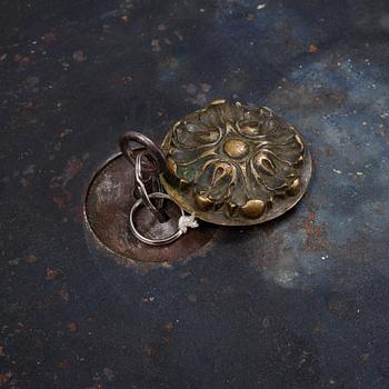A cast iron chest/safe, late 19th Century.