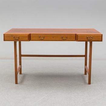 JOSEF FRANK, a model 1022 desk, Firma Svenskt Tenn.