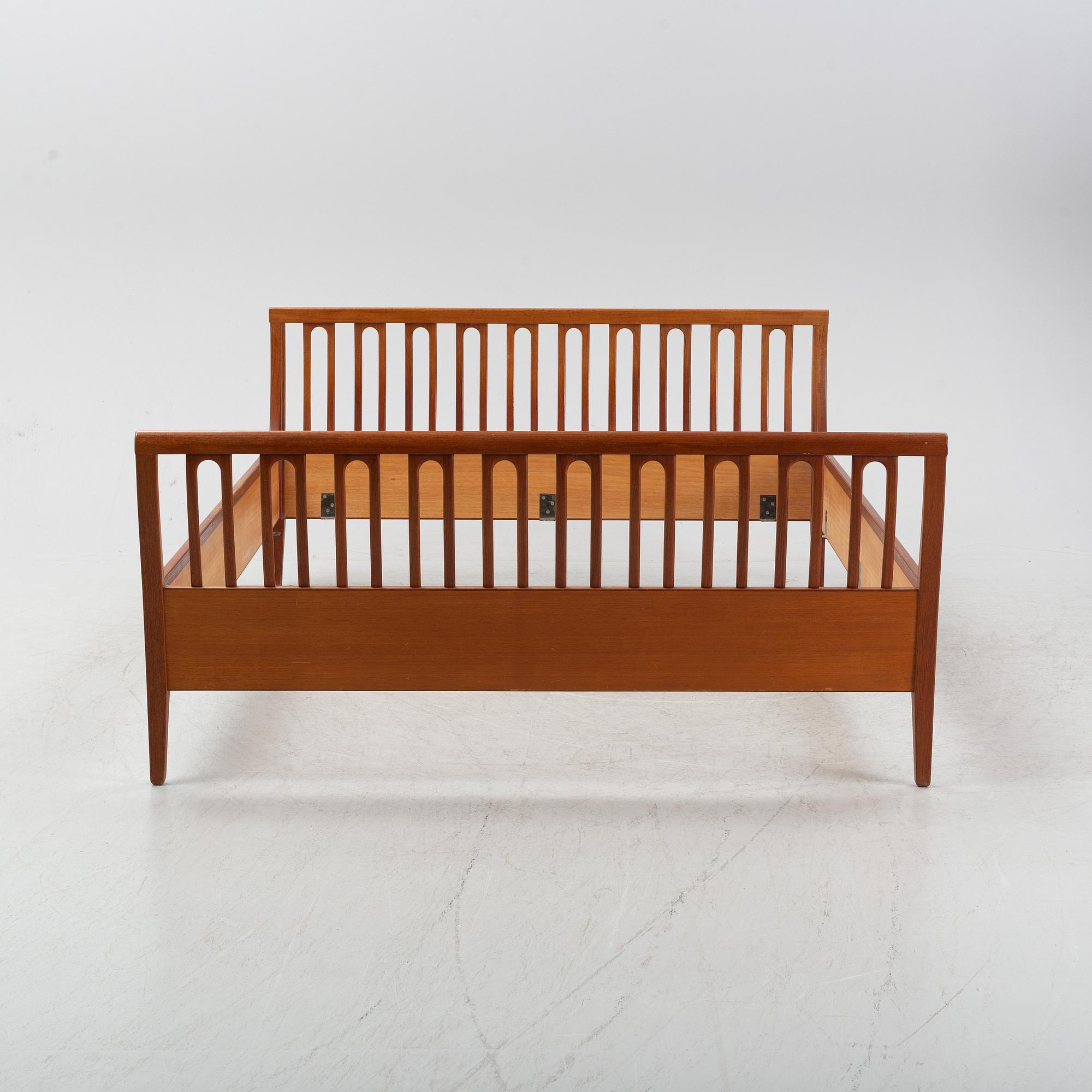 Carl Malmsten, sänggavlar, "Maj", 1900-talets mitt.