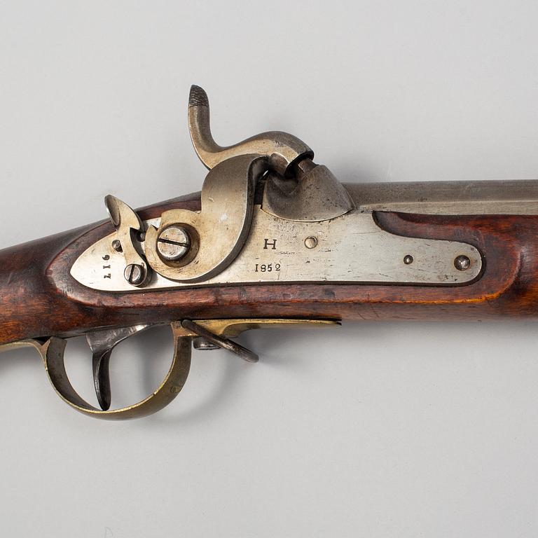 A Swedish percussion rifle 1845-54 pattern.