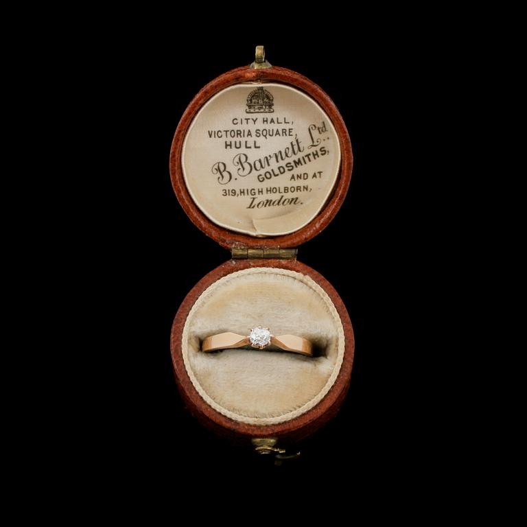 RING, 18k guld med äldre briljantslipad diamant, Hudiksvalls Guldsmedsaffär, Hudiksvall. Vikt 2 g.