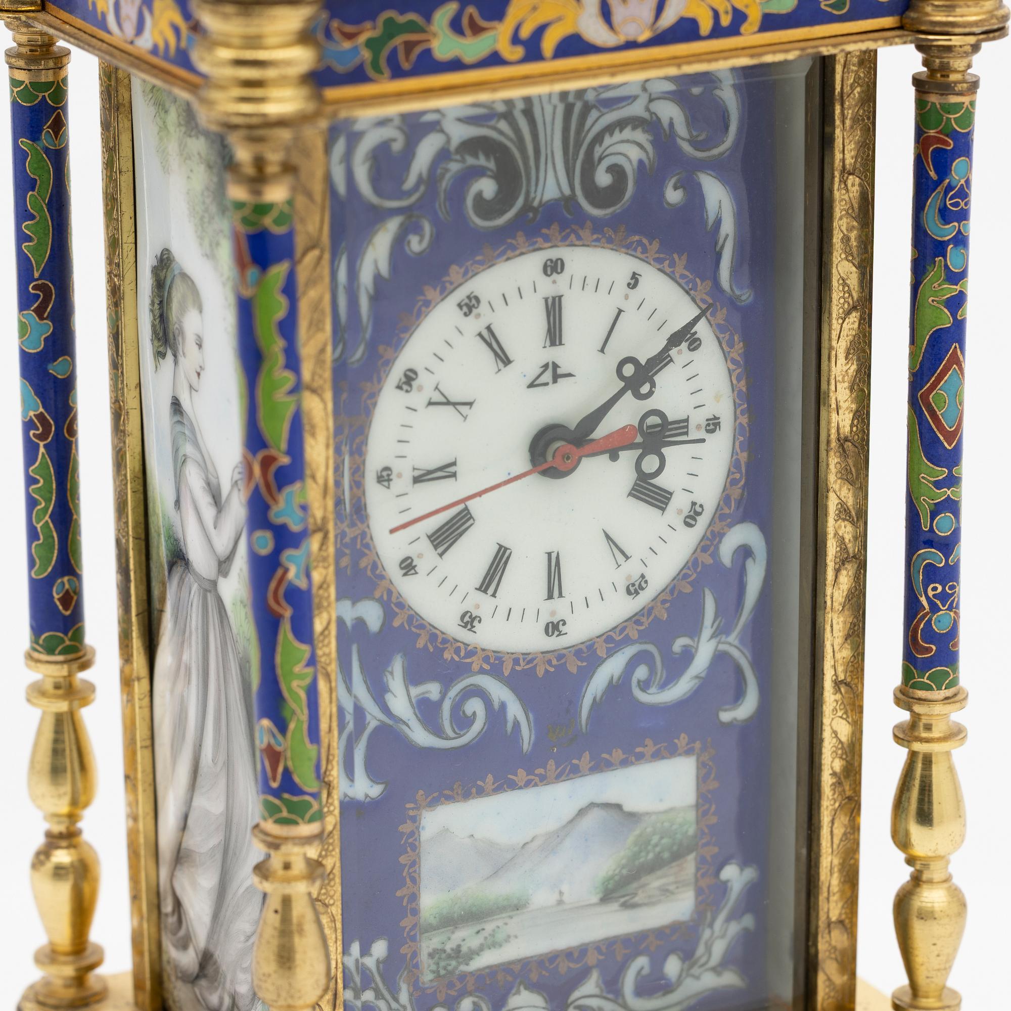 Table clock, second half of the 20th century.