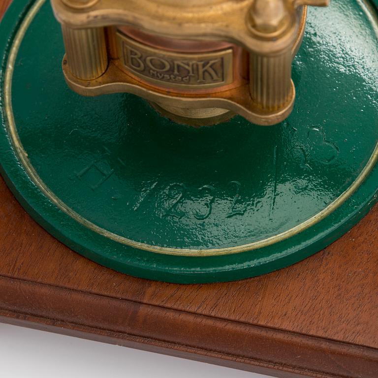 Alvar Gullichen, Bonk-gadget.