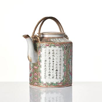 A famille rose Canton tea pot, Qing dynasty, 19th century.