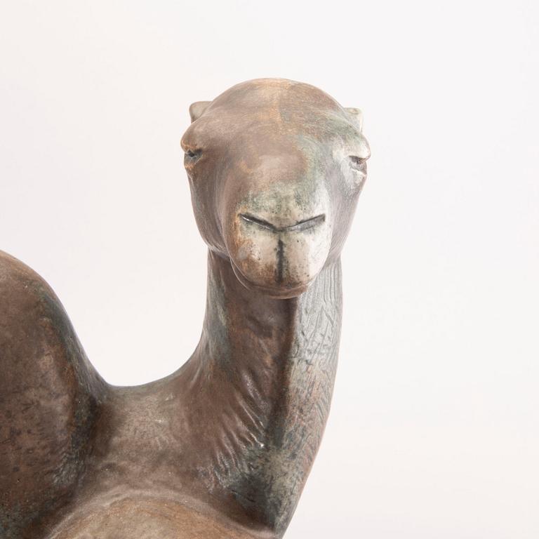 Lisa Larson, a signed and dated -96 stoneware sculpture.