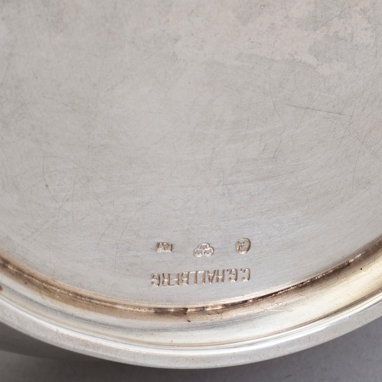A Swedish Art Nouveau silver bowl, maker's mark CG Hallberg, Stockholm, 1903.