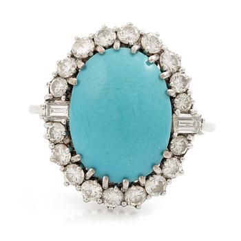 567. Ring 18K vitguld med turkos samt runda briljant- och baguetteslipade  diamanter.