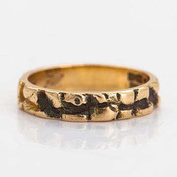 Björn Weckström, an 18K gold ring. Lapponia 1970.