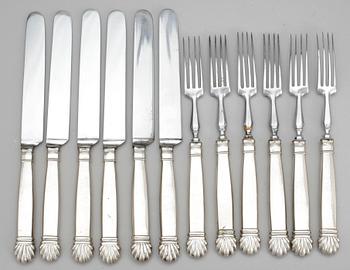 BESTICK, 12 st, delvis silver, otydliga stämplar, 1900-tal.