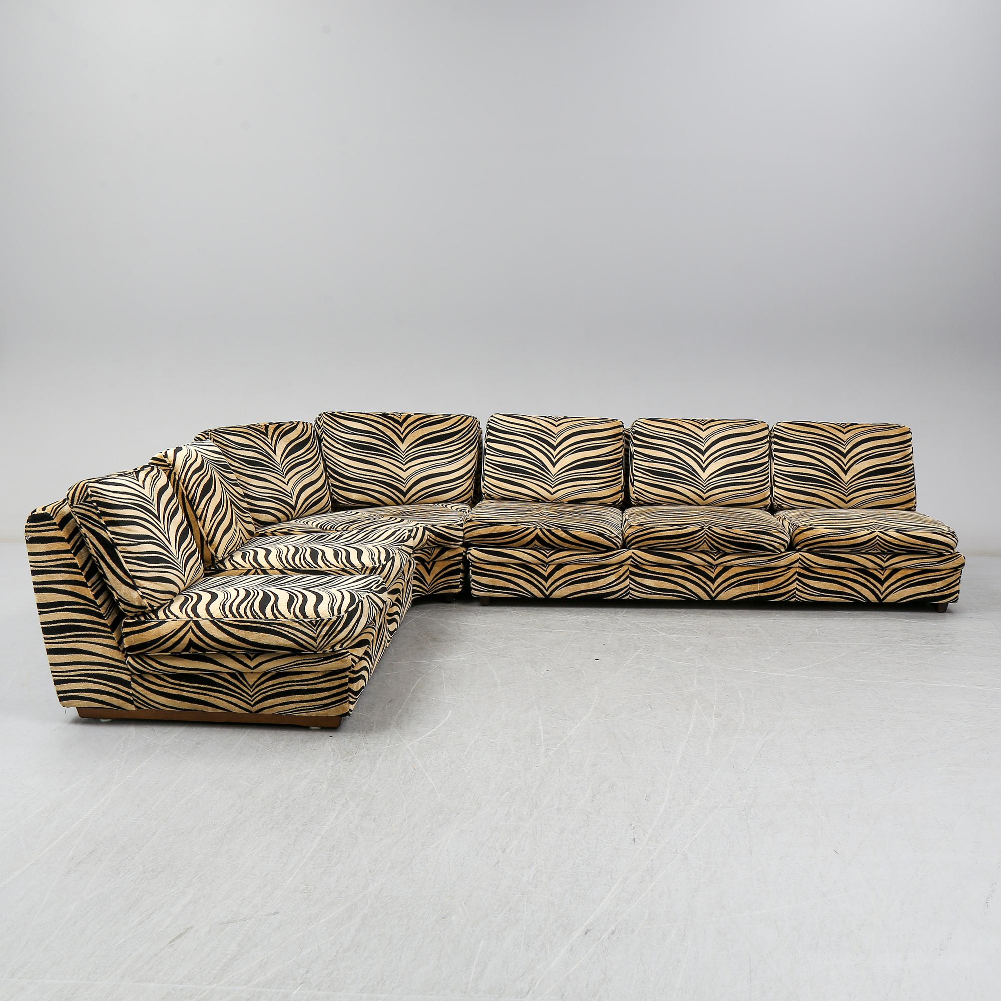 SOFFA, 3 delar, "Playboy Zebra", Dux, från 70-talet.