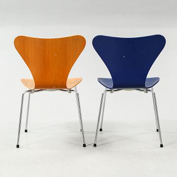 Three "Seven" chairs, designed by Arne Jacobsen for Fritz Hansen, made 2000 and 2002.