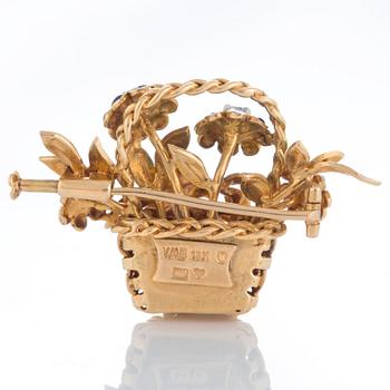 A WA Bolin basket brooch designed by Barbro Littmarck.