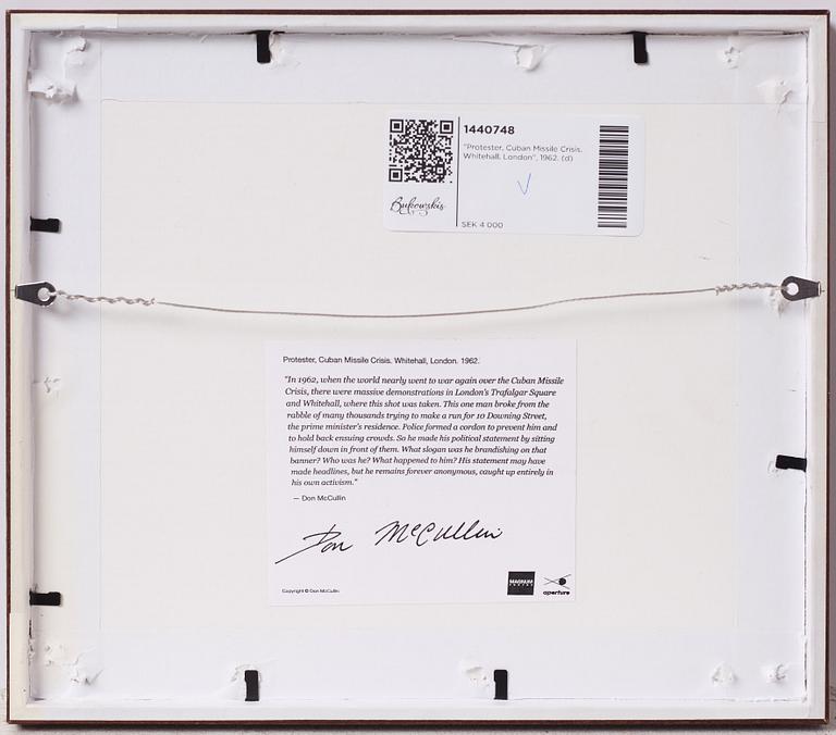 Don McCullin, "Protester, Cuban Missile Crisis. Whitehall. London", 1962.