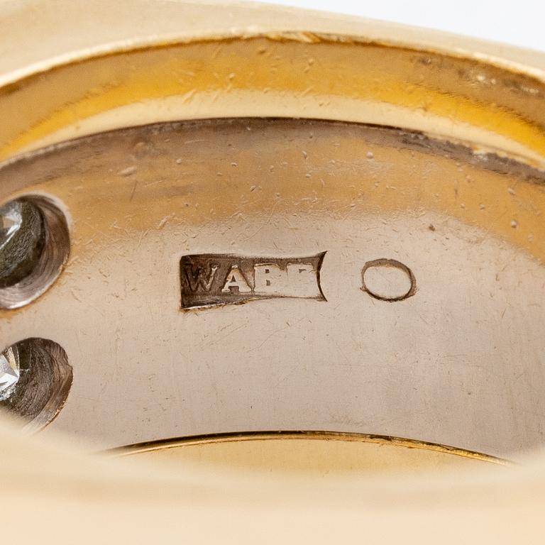 Ring in 18K gold and white gold set with old-cut diamonds.