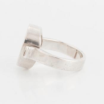 HANS HANSEN, a sterling silver ring, Denmark.