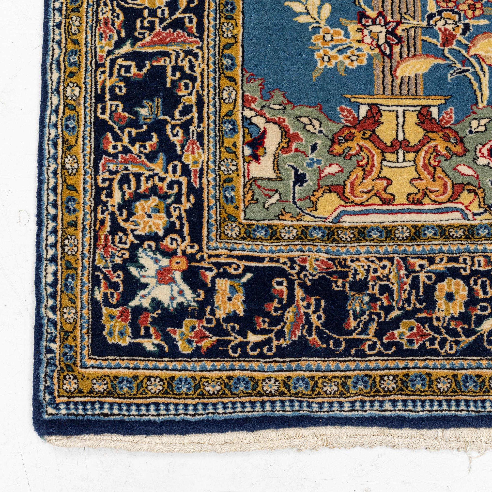 Matta, orientalisk, ca 190 x 133 cm.