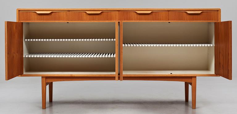 SIDEBOARD, Bertil Fridhagen, Bodafors, 1959.