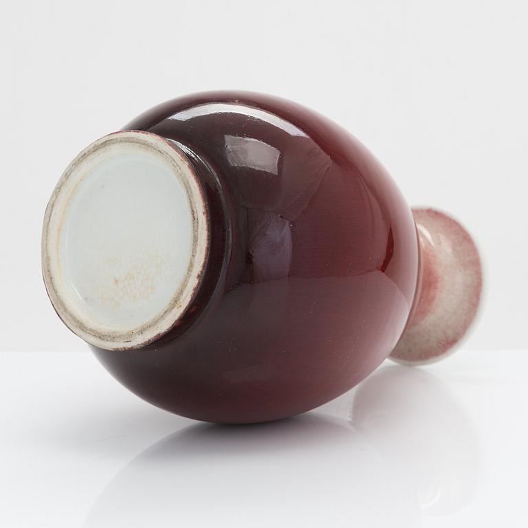 Maljakko, keramiikka, Qingdynastia, Kiina.