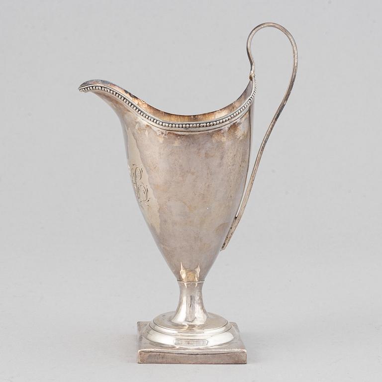 John Lambe troligen, gräddkanna, silver, London 1786.
