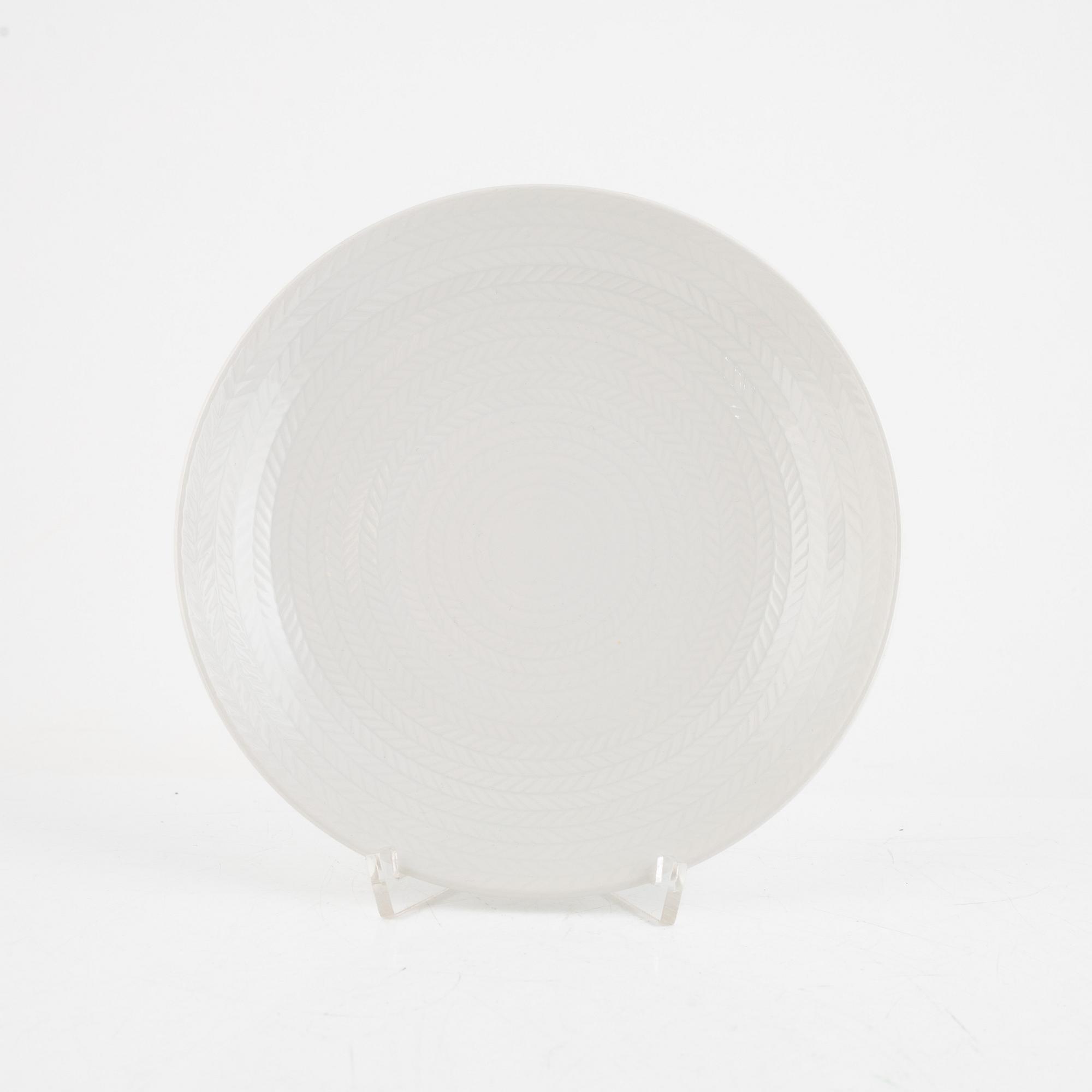 Hertha Bengtson, a 26-piece 'Blå eld' tea service, Rörstrand.