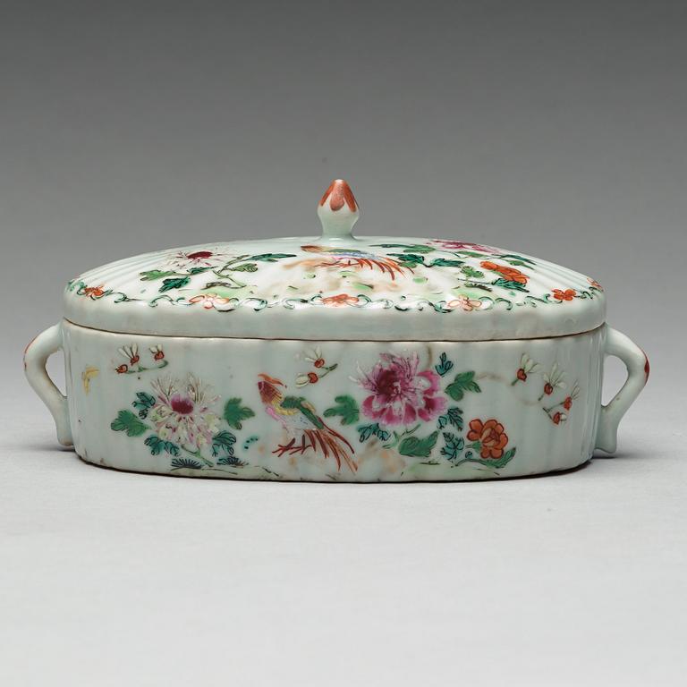 A famille rose tureen with cover, Qing dynasty, Qianlong (1736-95).