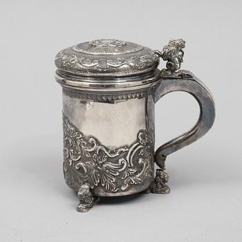 A Baroque style silver beaker, Swedish import marks, first half of the 20th Century.